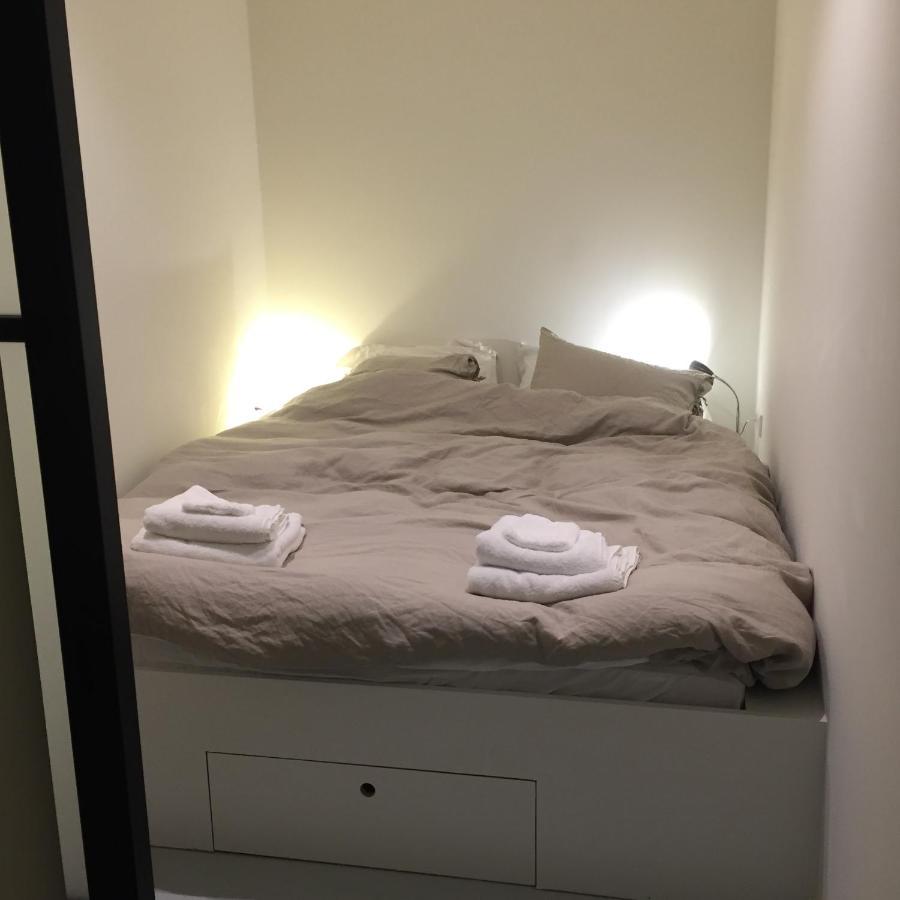 Studio 28A6 With Free Parking Place Bed & Breakfast Amsterdam Ngoại thất bức ảnh